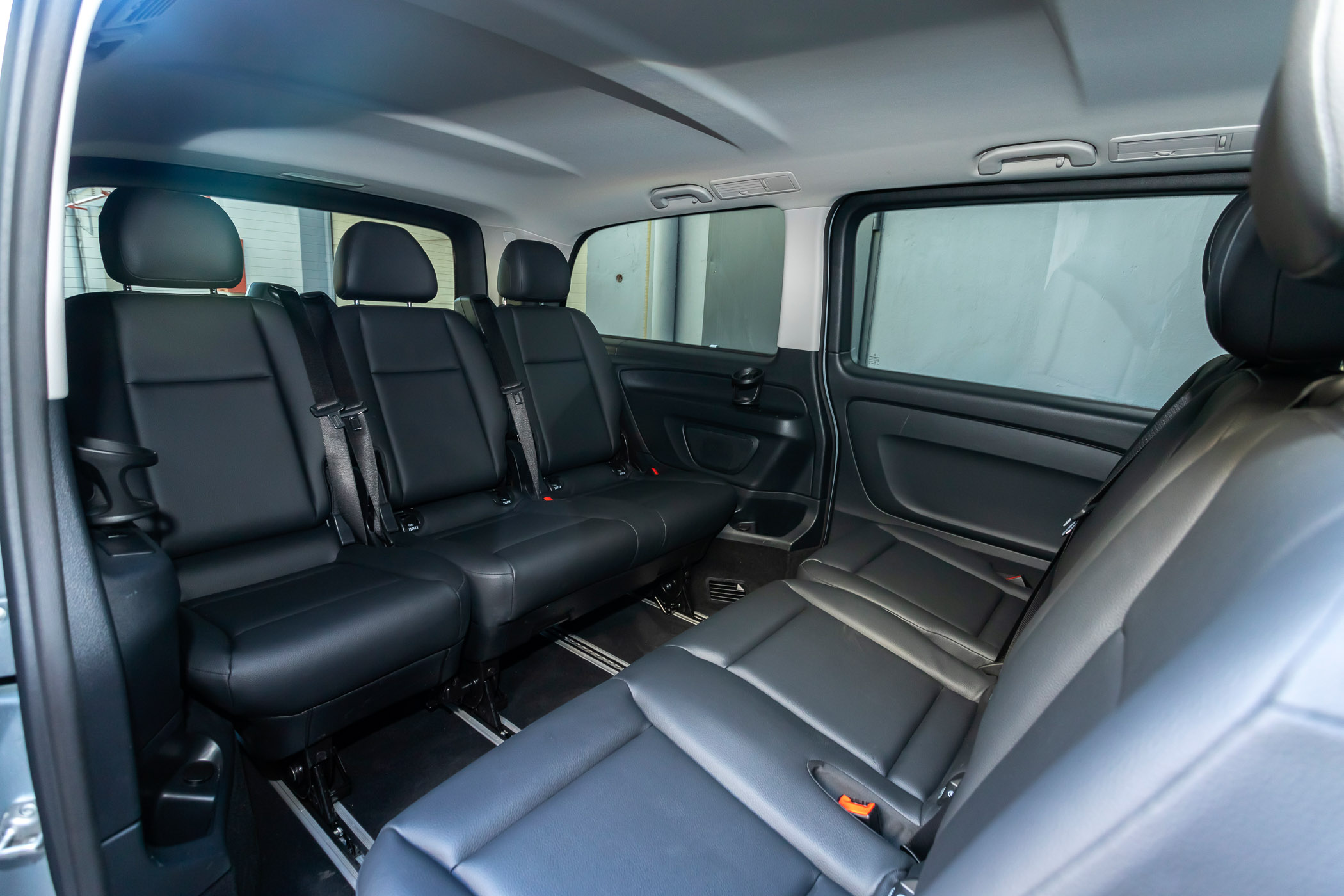 Minivan